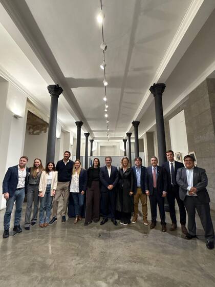 Ritondo reunió a su mesa chica para exhibir músculo político