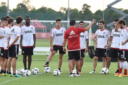 River busca cambiar su realidad en la pretemporada de Orlando