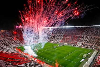 River campeón de la Liga Profesional 2023 en el renovado estadio Monumental, con 86.000 personas festejando