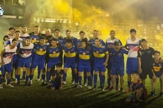 La historia de River Plate, el club con los colores y el escudo de Boca: "En Buenos Aires sería imposible"