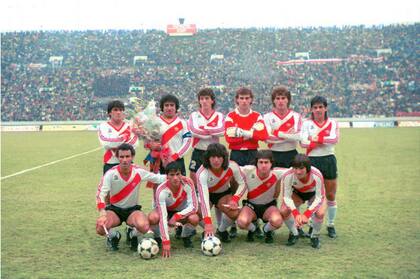 River conquistó su único título del mundo en 1986: venció 1-0 a Steaua Bucarest de Rumania en Japón con gol de Alzamendi