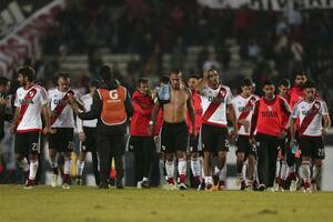 Los puntajes de la eliminación de River: Iván Alonso fue el pico más alto de una