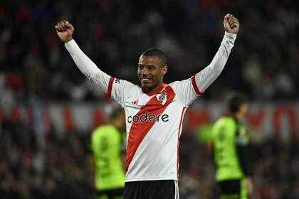 River goleó a Barracas Central en su debut en el Monumental en la Copa de la Liga Profesional 2023