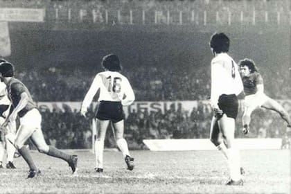 River no pudo con Cruzeiro en 1976: perdió 3-2 la final en Chile
