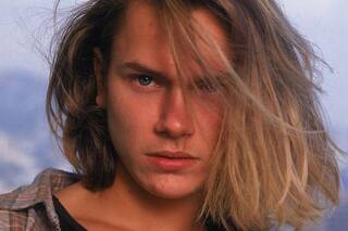 La trágica vida de River Phoenix, el hermano de Joaquin que murió en sus brazos
