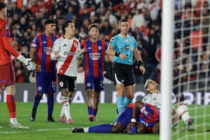 River domina, pero no puede con un San Lorenzo tenaz: el clásico sigue en el suplementario