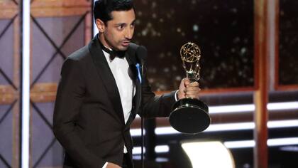 Riz Ahmed se llevó el premio a mejor actor protagónico en mini serie, por su trabajo en The night of