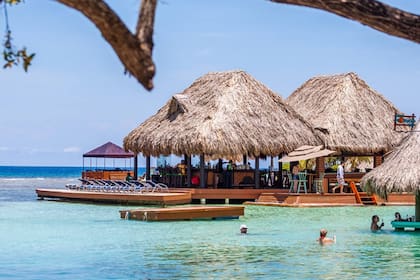 Roatán pertenece a la República de Honduras