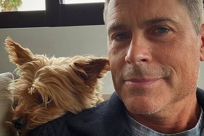 Rob Lowe pudo superar sus adicciones gracias al amor de su familia