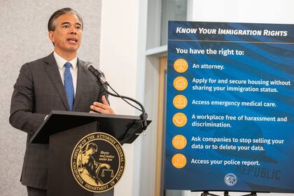 Rob Bonta asegura que su oficina prepara desafíos legales para enfrentar las políticas migratorias de Trump