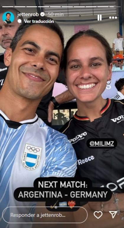 Rob Jetten, novio de Nicolás Keenan, con la camiseta argentina en el partido frente Alemania