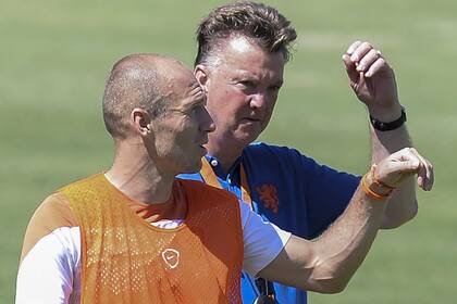 Robben y Van Gaal, jugador estrella y entrenador de Holanda