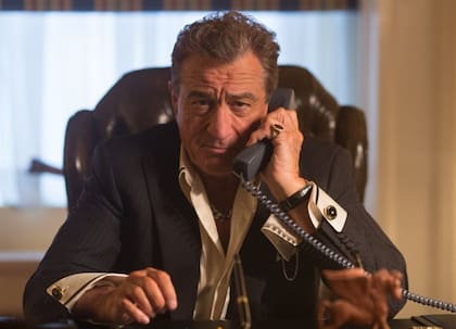 Robert De Niro, como un mafioso llamado Pope