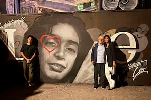 La emotiva salida familiar de Robert De Niro y el mural que homenajea a su nieto