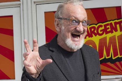 Robert Englund, el actor que protagonizó a Freddy Krueger, tiene un papel breve pero indeleble en la cuarta temporada de Stranger Things