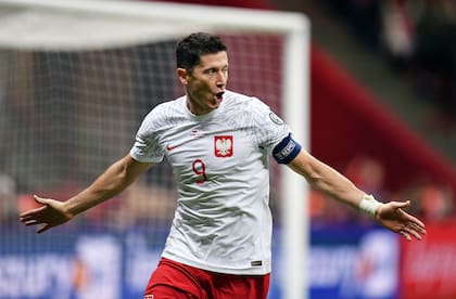 Robert Lewandowski continuará con la campaña de Polonia para acceder a la Eurocopa; su seleccionado visitará al de Albania.
