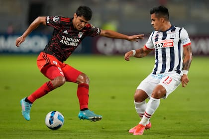 Robert Rojas, durante un partido en Lima por la Copa Libertadores. (AP Photo/Martin Mejia)