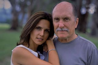 Quién es la actriz Luciana Pedraza, la esposa argentina de Robert Duvall que lo acompañó hasta el final