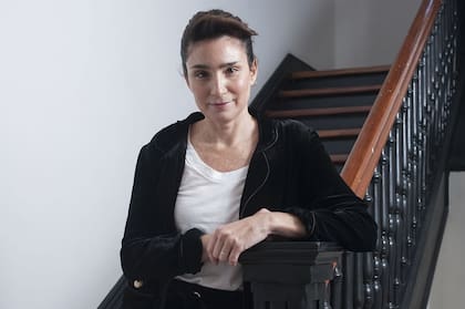 Robertina, su personaje, es una actriz al borde de un ataque de nervios