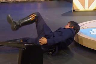 Blooper: la brutal caída de Robertito Funes Ugarte en pleno programa