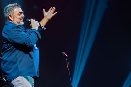 Moldavsky, sobre el escenario del teatro Apolo en donde se siente como en su casa