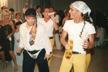 Roberto Edgar y Diego Maradona