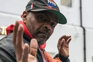 Mataron a un rapero y enterraron el cuerpo en el pozo ciego de su casa