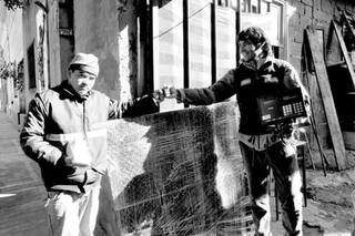 Excartonero. Vivió en la calle, no tiene secundaria y da trabajo a 46 familias