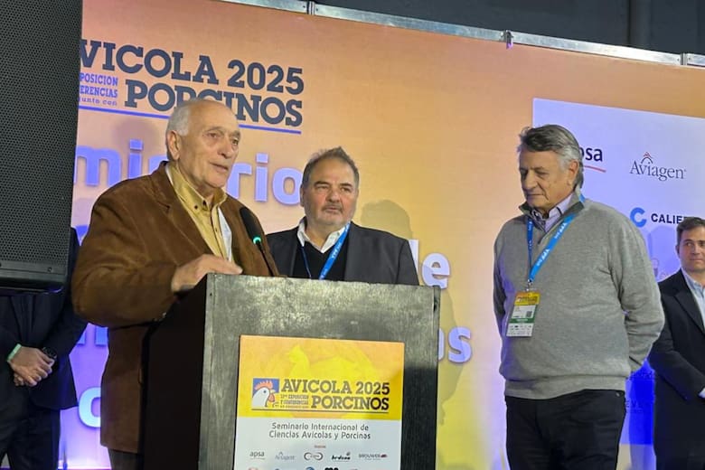 Roberto Domenech se retira tras 31 años y deja una huella clave en la industria avícola argentina