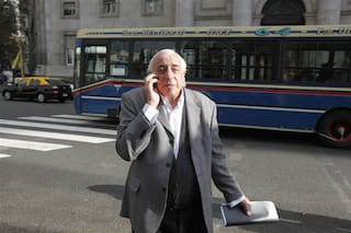 Las razones de la salida del poderoso gremio de los colectiveros de la CGT