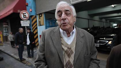 Fernández es el secretario general de la UTA