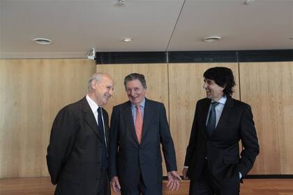 Roberto Lavagna, José Claudio Escribano y Carlos Melconian