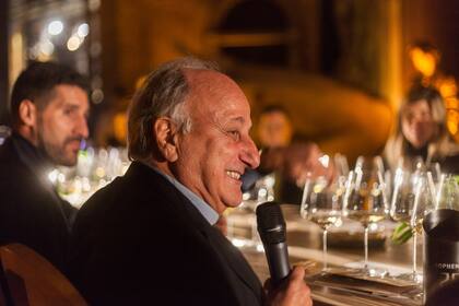 Roberto Luka tuvo la posibilidad de contar la historia de la bodega durante la degustación.