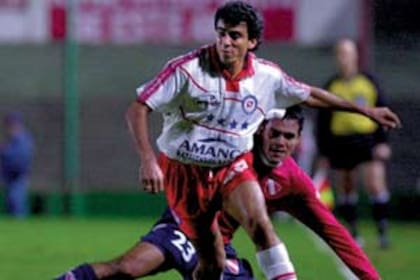 Roberto Monserrat en su etapa como jugador de Argentinos Juniors 