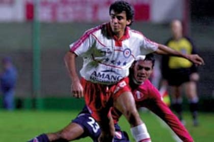 Roberto Monserrat en su etapa como jugador de Argentinos Juniors