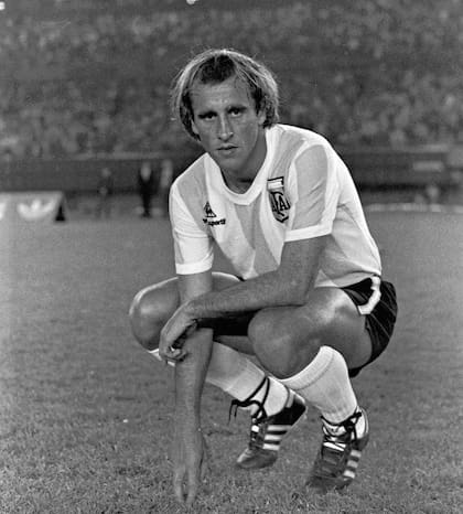 Roberto Mouzo, en el Monumental, el da 24 de agosto de 1983; la Argentina venci a Brasil por 1 a 0 por la Copa Amrica