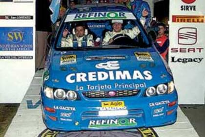 Roberto Sánchez, el puntero del campeonato, en la rampa de lanzamiento