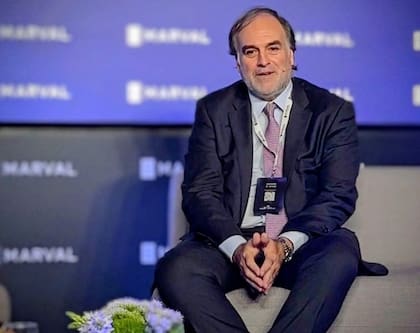 Roberto Silva, Presidente de la CNV