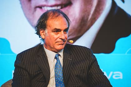 Roberto Silva, presidente de la CNV, durante el Regulation Day de Aleph