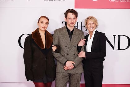 Robin Wright durante la presentación de su nueva serie "The Girlfriend" (Instagram @robingwright)