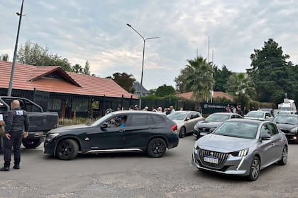Robo y pánico en el Mapuche Country Club de Pilar: confirman que no hay rehenes - Image 2