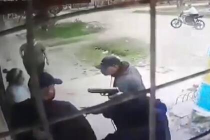 Robo en un kiosco de Merlo