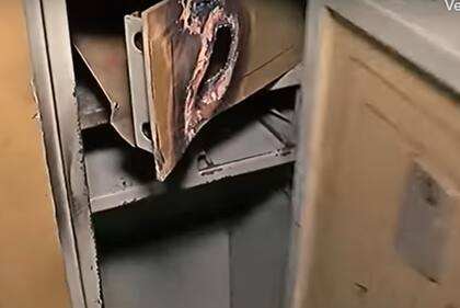 Robo en un súper de Carcarañá: entraron por el techo de la casa del intendente y reventaron la caja fuerte