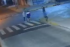 Bajo la modalidad “piraña”, ocho ladrones asaltaron a una pareja