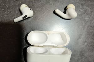 Robó unos auriculares y lo detuvieron porque tenía el rastreador del dispositivo activado