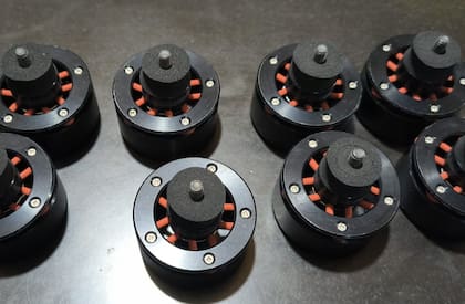 Robó unos auriculares, pero lo detuvieron al rastrear el dispositivo: tenía un pedido de captura en San Juan.
