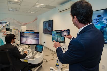 Robótica, imágenes 3D y conectividad para las cirugías