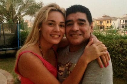 Rocío Oliva y Diego Maradona fueron protagonistas de una historia muy turbulenta