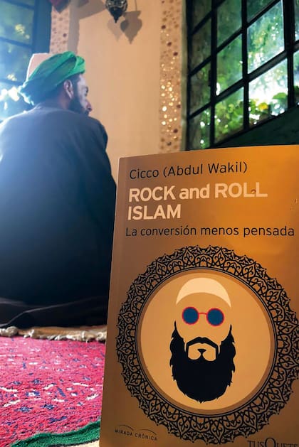Rock and Roll Islam, de Emilio Fernández Cicco, hoy Abdul Wakil. (Editorial Tusquets)