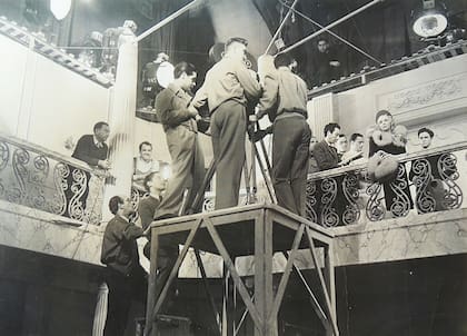 Rodaje de Caprichosa y millonaria, en 1940, con Paulina Singerman y dirección de Discépolo